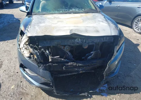 2017 Hyundai Sonata Se z USA, uszkodzony, nr VIN 5NPE24AF1HH473477